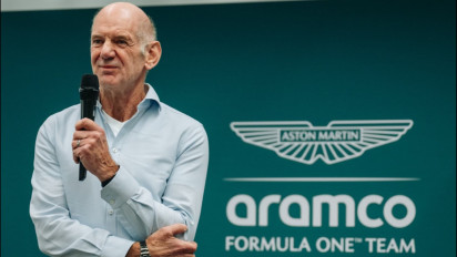 Sosok Penting di Red Bull Ini Akui Terkejut Mendengar Aston Martin Tunjuk Adrian Newey Jadi Kepala Tim untuk F1 2026