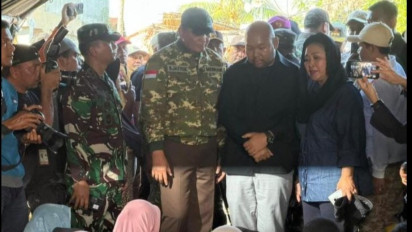 Titiek Soeharto Bareng Putra Prabowo Tengok Bencana Aceh