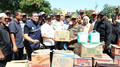 Turun ke Lhokseumawe, Mendagri Cek Infrastruktur Vital dan Salurkan Bantuan
