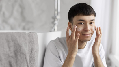 Perawatan Pria Semakin Serius: Teknologi, Edukasi, dan Personalisasi Jadi Tren Baru