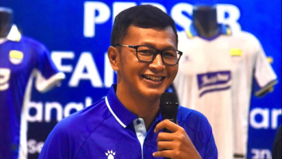Terpopuler Bola: Suporter Persija Jakarta Diserang, Legenda Persib Bandung Diangkat Jadi PNS