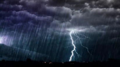 BMKG Waspadai Cuaca Ekstrem Sabtu 20 Desember 2025, Bibit Siklon 93S Picu Hujan Lebat di Sejumlah Wilayah