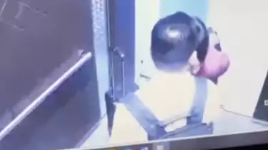 Istri Sah Bongkar Video 57 Detik Dugaan Perselingkuhan Pilot dan Pramugari, Identitasnya pun Viral di Media Sosial