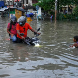 Hujan Deras Kemarin Malam, 115 RT dan 4 Ruas Jalan di Jakarta Kebanjiran
