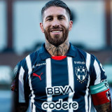 Sergio Ramos Banting Stir Jadi Petinju, Mantan Kapten Real Madrid Lawan Andew Tate di Ring Tinju