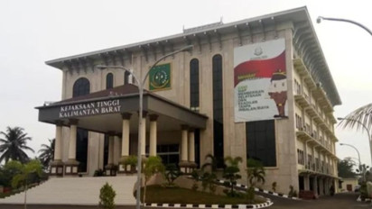 Tim Intelijen Kejati Kalbar Tangkap DPO Pemalsuan Surat