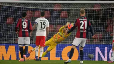 Emil Audero Tutup Pintu Neraka di Markas Bologna Media Italia Angkat Topi, Cremonese Meledak!