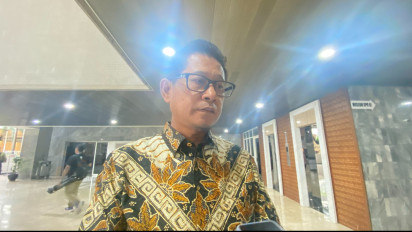 Korban Banjir Sumatera Jarah Supermarket hingga Gudang Bulog, DPR: Semua Orang Panik Takut Tidak Ada Makanan