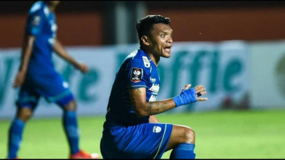 Masih Ingat Ferdinand Sinaga? Eks Bintang Persib Itu Kini Bermain di Liga 4