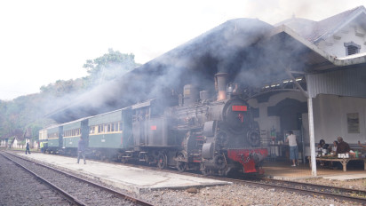 Komitmen KAI Wisata Bersama KAI Daop 4 Jaga Kelestarian Jalur Kereta Api Wisata Heritage