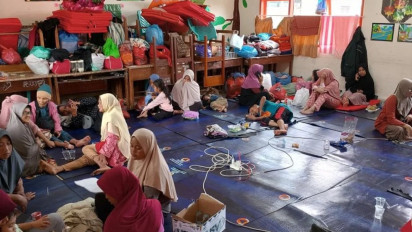 Mendikdasmen Klaim 85 Persen Sekolah di Aceh dan Sumatera Sudah Beroperasi