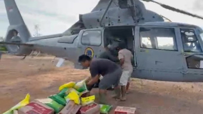 Gerak Cepat, Unsur Helikopter Wing Udara 1 Puspenerbal AS565 MBe Panther HS-1307 Turunkan Bantuan Kemanusiaan di Tapanuli Tengah