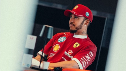 Lewis Hamilton Tak Menyangka Max Verstappen Menangkan F1 GP Qatar 2025, Awalnya Mengira Pemenangnya Akan...