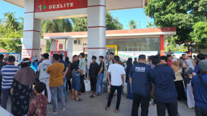 Polisi Jaga Ketat 20 SPBU di Banda Aceh Demi Mencagah Antrean Panjang dan Penimbunan BBM Pascabencana