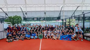 Battle of Schools: Parents Edition berlangsung di Padel Pro Satrio Club, Kuningan, Jakarta.