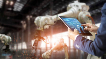 Revolusi Manufaktur 4.0: Teknologi Cerdas yang Bikin Industri Makin Efisien, dan Bagaimana Teknologi Digital Mengubah Industri Nasional