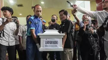 Berita Foto: Penyerahan Jenazah Alvaro Kiano Nugroho