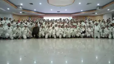 Pengukuhan Tim Indonesia untuk SEA Games Thailand 2025, di Jakarta, 5 Desember 2025.