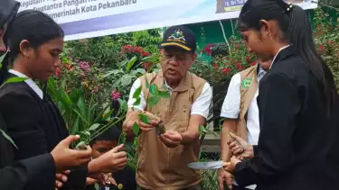 YSPN di bawah kepemimpinan Marsekal Madya TNI (Purn) Daryatmo, bersama Direktorat Jenderal Otonomi Daerah serta Pemerintah Kota Pekanbaru, resmi melaksanakan program edukasi pertanian berbasis sekolah.