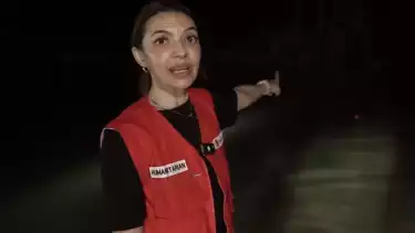 Najwa Shihab meninjau lokasi dan membantu korban banjir Sumatera