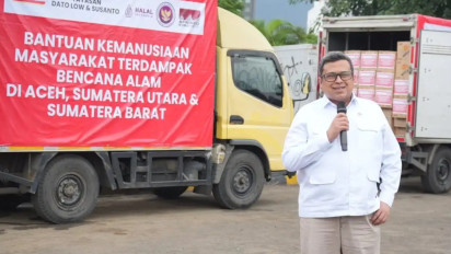 Haikal Hasan Melepas 10 Truk Bantuan Kemanusiaan untuk Korban Bencana Sumatera