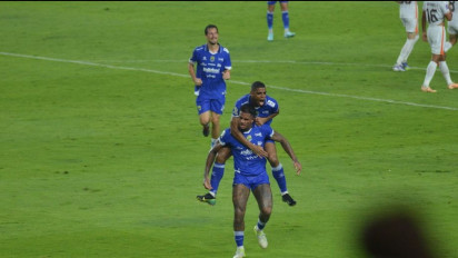 Keperkasaan Persib: Taklukkan Sang Pemuncak dan Siap Tempur Kontra Bangkok United