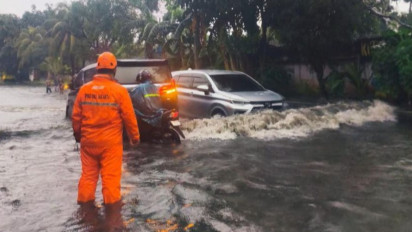 Hingga Sabtu Sore, Belasan RT di Jakarta Utara dan Kepulauan Seribu Masih Terendam Banjir Rob