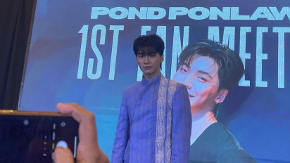 Fan Meeting di Jakarta, Aktor Thailand Pond Ponlawit Cicipi Indomie, Pempek, hingga Martabak Manis