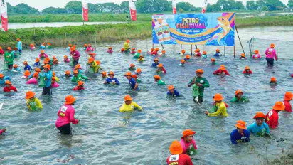 "Petro Fishtival Gogoh Iwak", Petrokimia Gresik Dorong Peningkatan Kualitas Budidaya Perikanan bagi Petambak