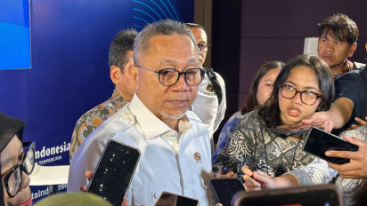 Zulhas Respons Rujakan Netizen Soal Gotong Beras di Lokasi Bencana: Ngatai Saya Gak Masalah, Saya Maafkan