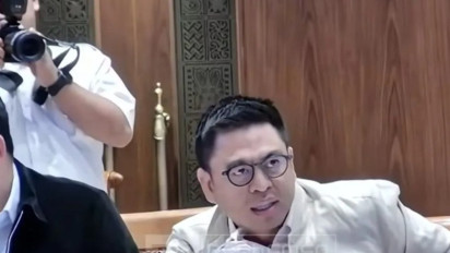 Anggota DPR Sindir Relawan Donasi Bencana Sumatera: Cuma Rp10 M, Negara Sudah Triliunan!