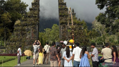 Bali Utara Jadi Tujuan Favorit Baru Turis Asing, Berfoto di Gerbang Handara Jadi Andalan