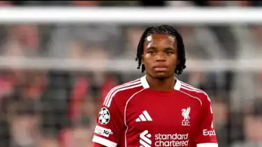 Rio Ngumoha, pemain muda Liverpool.