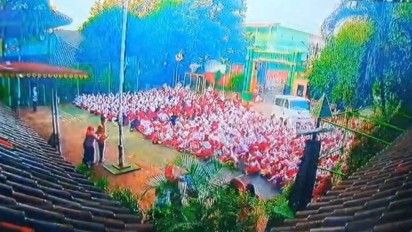 Momen Mengerikan Mobil MBG Tabrak Murid di Lapangan SDN 01 Kalibaru Jakut, Tabrak Pagar Tertutup-Murid Berlarian