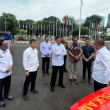 Kemenko Polkam Kirim 4 Ton Bantuan Sosial dan Mobil Water Treatment untuk Korban Bencana Aceh