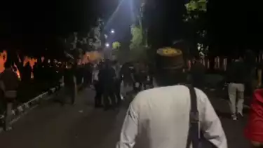 Malam Mencekam di TMP Kalibata Buntut Seorang Mata Elang Tewas Dikeroyok, Aksi Pemabakaran Hingga Padamnya Listrik