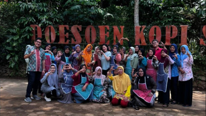 Istri Petani Kopi, Penyangga Ekonomi Keluarga yang Perlu Diperkuat Melalui Pendampingan Berkelanjutan