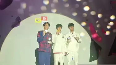 Panjat tebing menambah dua emas untuk Indonesia dari lead putra dan putri dalam SEA Games 2025