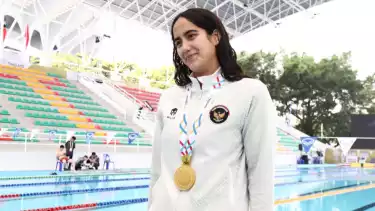 Atlet Renang Putri Indonesia, Masniari Wolf raih medali emas di SEA Games 2025