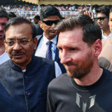 Patung Lionel Messi Setinggi 21,3 Meter Diturunkan setelah Terlihat  Bergoyang Tertiup Angin , Bagaimana Nasibnya Setelah Itu?