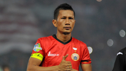 Memori Persija Jakarta: Ismed Sofyan, Legenda Macan Kemayoran yang Batal Pensiun di Depan Jakmania, Kini Rangkap Jabatan