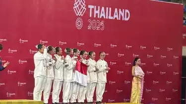 Tim Renang Artistik Indonesia raih medali perunggu di SEA Games 2025