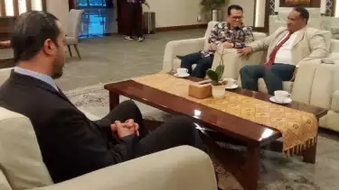 Emhemed Saieed Ali Zidan disambut oleh Direktur Timur Tengah Kementerian Luar Negeri (Kemlu) RI Ahrul Tsani Fathurrahman, serta Duta Besar Libya untuk Indonesia Zakarya M. M. El Moghrabi.