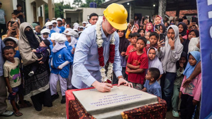 Buktikan Bukan Hanya Omon-Omon, Verrell Bramasta Realisasikan Bantuan Pembangunan PAUD di Purwakarta