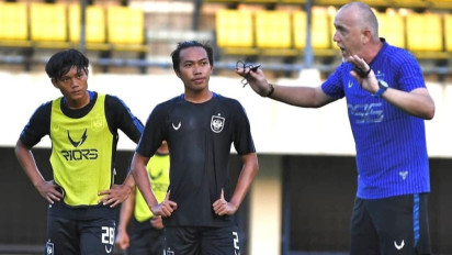 Janjikan Persebaya Gelar Juara, Dragan Djukanovic Akui Siap Tangani Bajul Ijo dan Puji Bonek sebagai Fenomena Langka Dunia