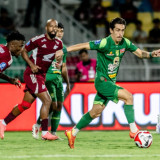 Tak Mau Lagi Terjungkal, Bernardo Tavares Evaluasi Lini Belakang Persebaya Jelang Lawang Persita