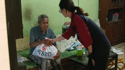 Tekan Inflasi Pangan Jelang Nataru, AGP Gelar Pasar Murah di Surabaya