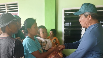 Hasva Pasaribu Terjun Langsung Bantu Korban Bencana Alam di Tapanuli Tengah