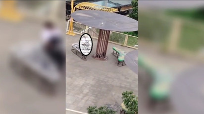 Viral Muda-mudi Mesum di Teras Cihampelas, Wali Kota Bandung Geram 'Keramasi' Satpol PP