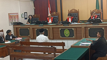 Eks Bupati Sleman Sri Purnomo Jalani Sidang Perdana Kasus Korupsi Dana Hibah Pariwisata, Ini Dakwaan JPU